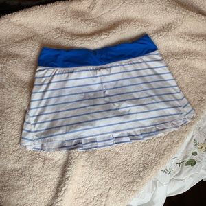 Lululemon Pace Setter skirt size 6